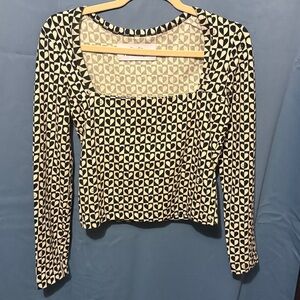 Studio Fantastique heart pattern Long Sleeve Top. Size large